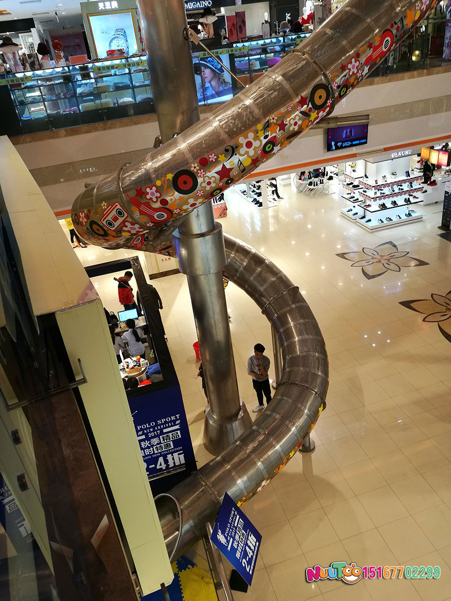 投資寶雞不銹鋼滑梯是否需要建立品牌？要看實際情況