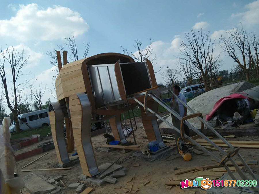 創(chuàng)建戶外兒童游樂(lè)園選購(gòu)設(shè)備需要注意什么？