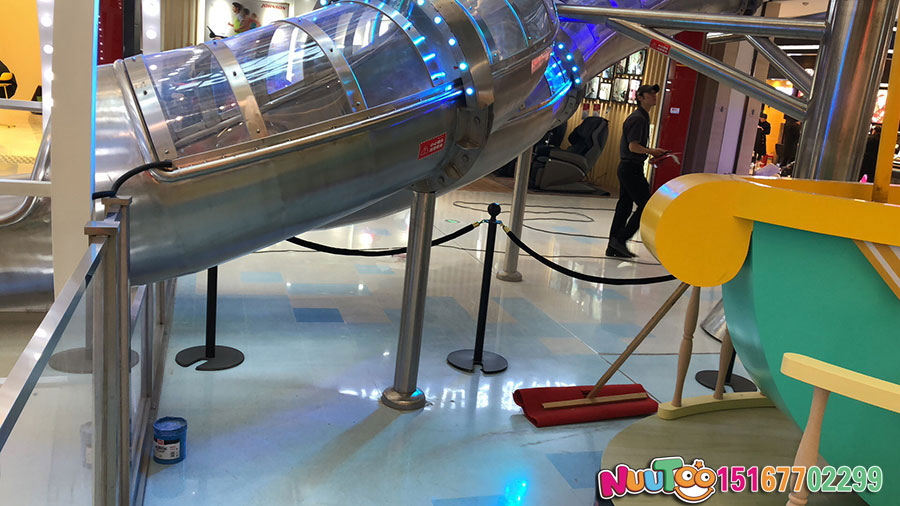 不銹鋼滑梯快速發(fā)展帶來了什么？引領(lǐng)游樂設(shè)備新標(biāo)桿