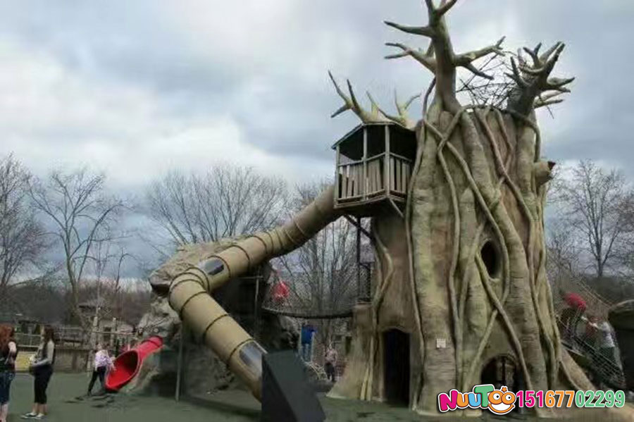 大型的組合滑梯玩法如何？充滿創(chuàng)新，讓孩子愛不釋手