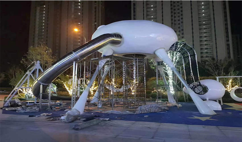 投資不銹鋼滑梯設備的好處有哪些