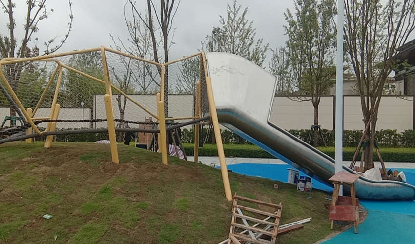 無(wú)動(dòng)力游樂(lè)設(shè)備多少錢？