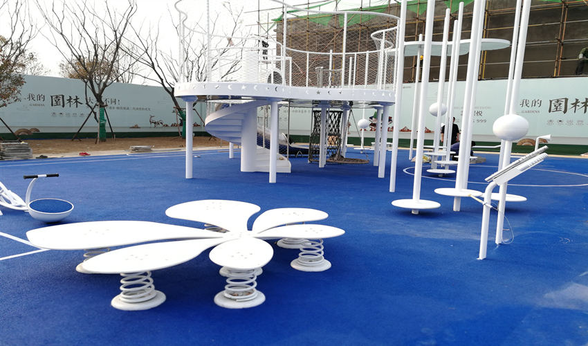 兒童戶外景觀游樂設(shè)備哪個廠家好？
