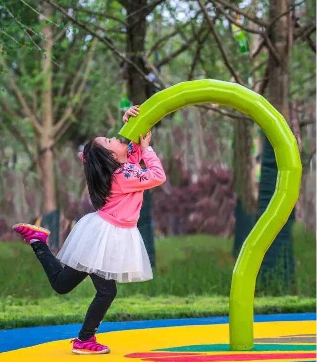 戶外游樂設(shè)施設(shè)備怎么選，尋找靠譜的加盟商