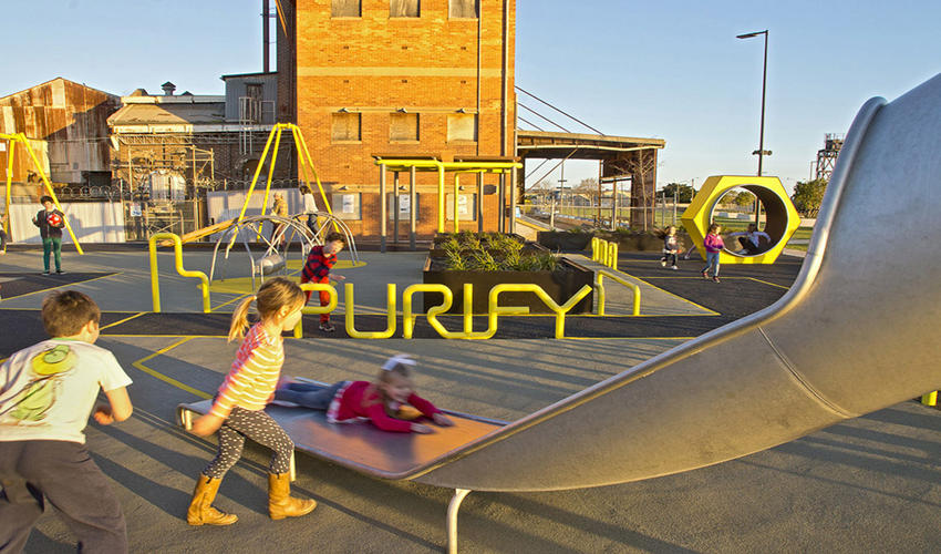 戶外游樂設(shè)備廠家如何選擇？投資哪個品牌好？