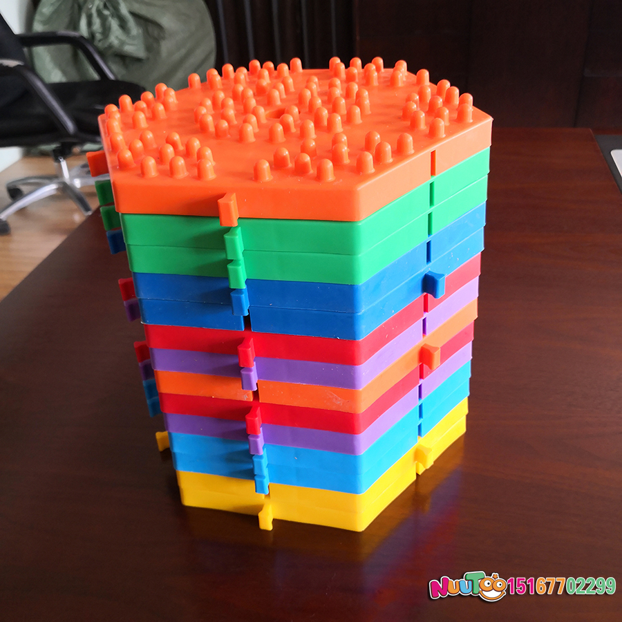 玉林彩虹滑道怎么賺錢？思路起到大作用