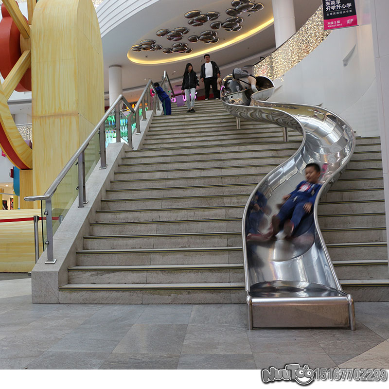 定制不銹鋼滑梯為什么火？