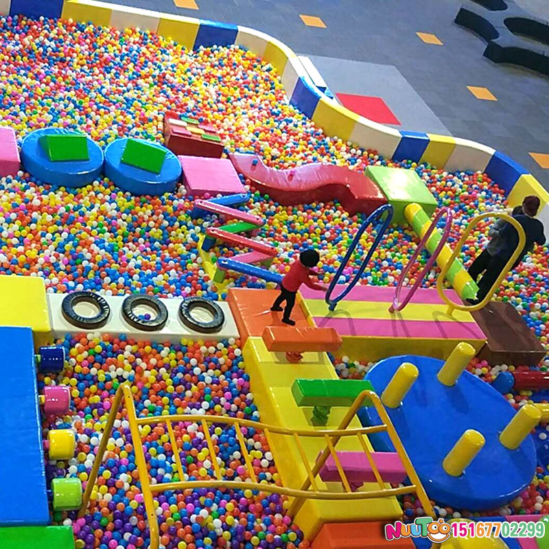 戶外小型兒童游樂場，選擇游樂設(shè)備有技巧可言 ！