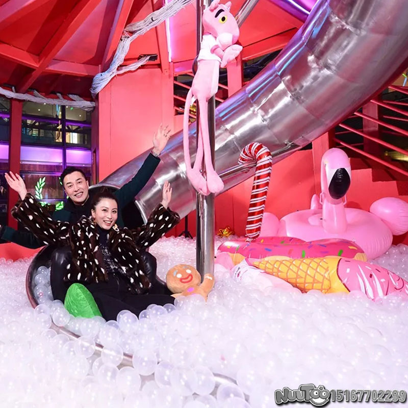 不銹鋼山坡滑梯造價(jià)及市場前景怎么樣？